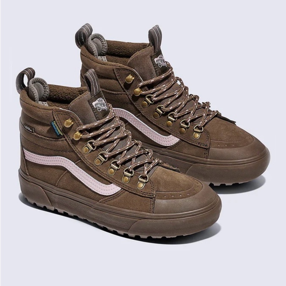 VANS Sk8-Hi MTE-2 Waterproof boot
Teak Brown & pink
Women’s 8 / Men’s 6.5